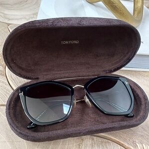 Tom Ford Dahlia-02 sunglasses
